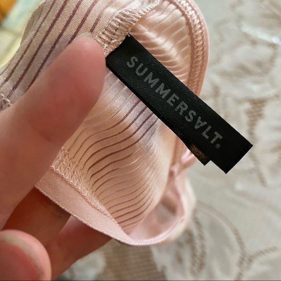 Summersalt • The Feel Free Adjustable Bralette in Quartz - Picture 8 of 8